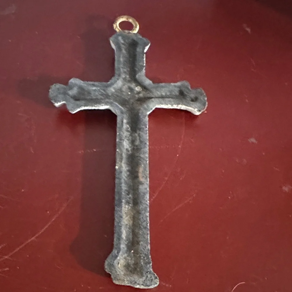 Distressed Iron White Cross Wall Decor